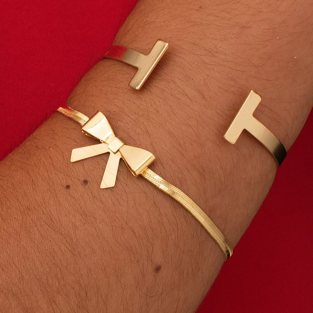 PULSEIRA FITA COM LAÇO OURO 18K