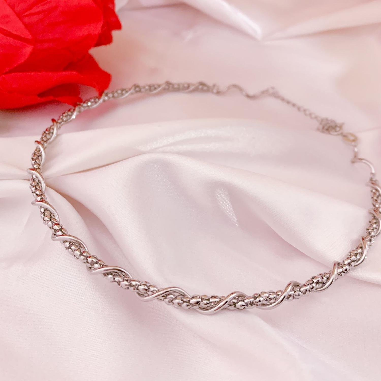 CHOKER ARO ONDULADO COM CORRENTE PIPOQUINHA