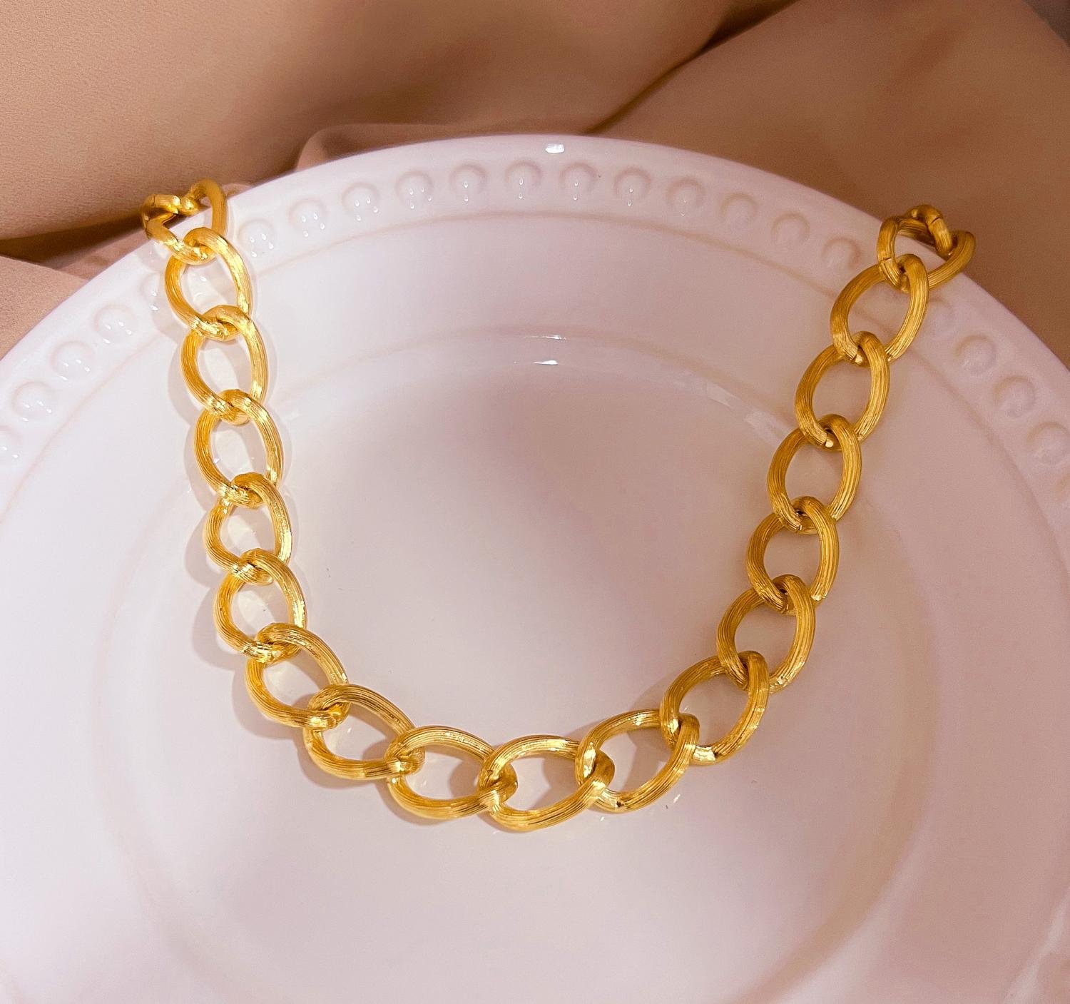 CHOCKER DE ELOS DIAMANTADOS GROSSOS OURO 18K